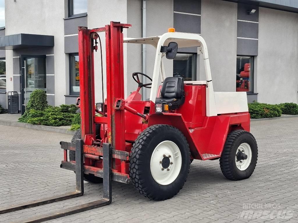 Manitou MC 25 험지용 트럭