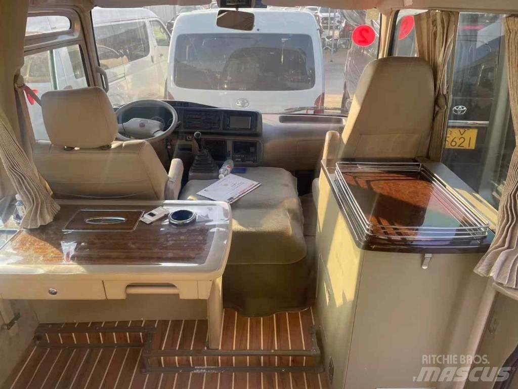 Toyota Coaster 시외버스