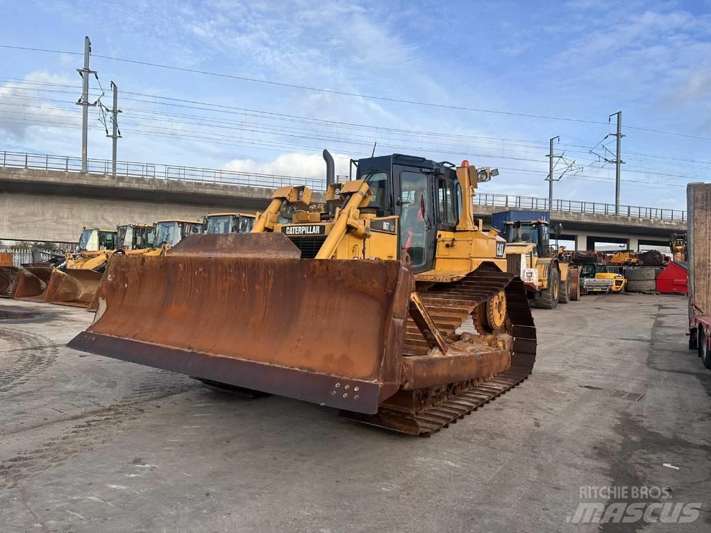 CAT D6T 크롤러 도저