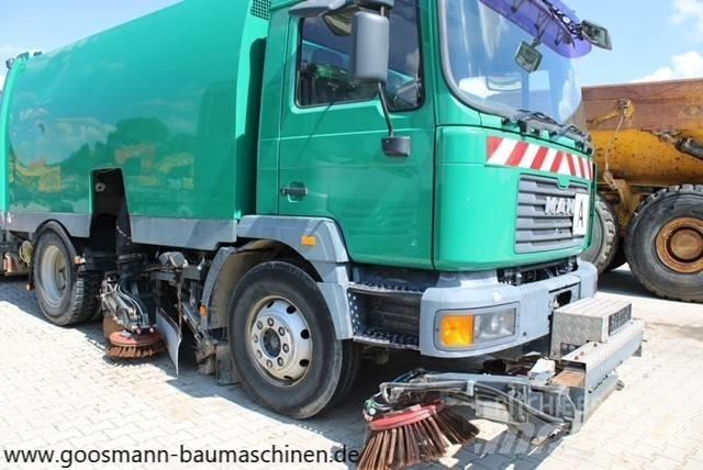 MAN M32 청소 트럭