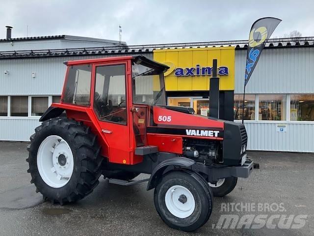 Valmet 505 트랙터