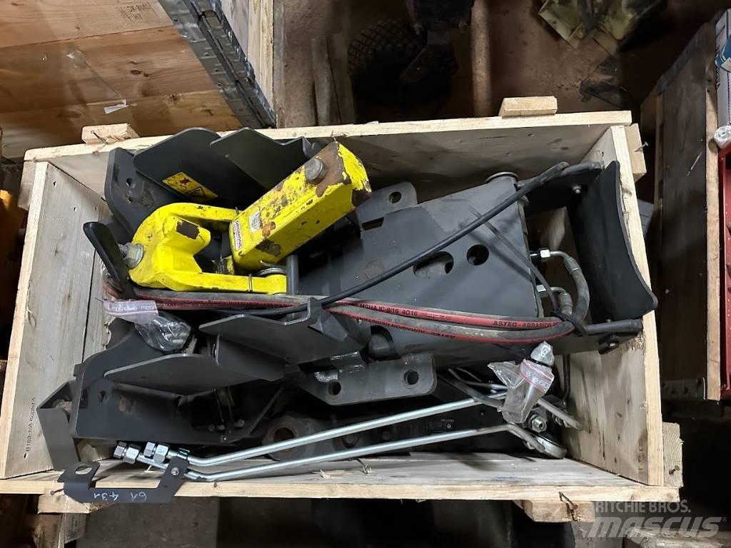 CLAAS Axion 800 기타 트랙터 부속품