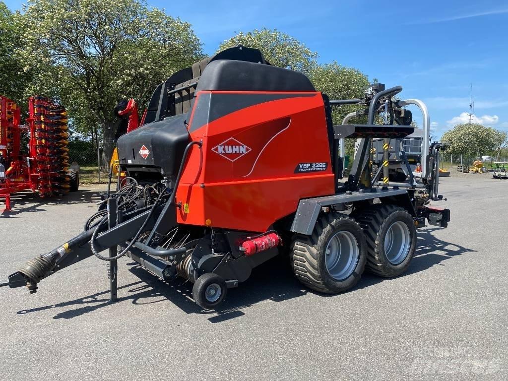 Kuhn VBP2295 원형 곤포기