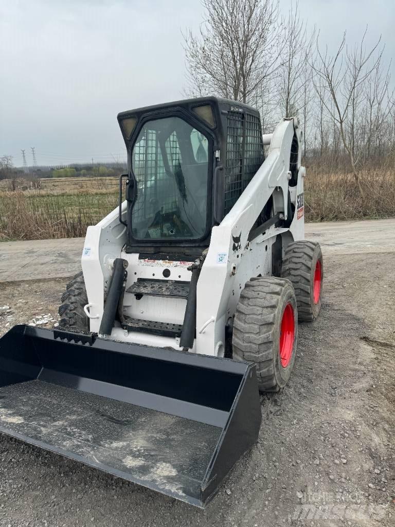 Bobcat S 300  스키드로더