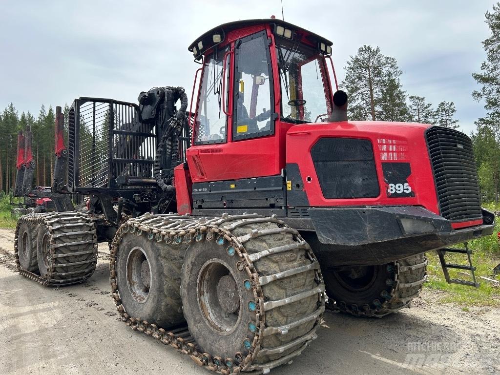 Komatsu 895 원목 포워더