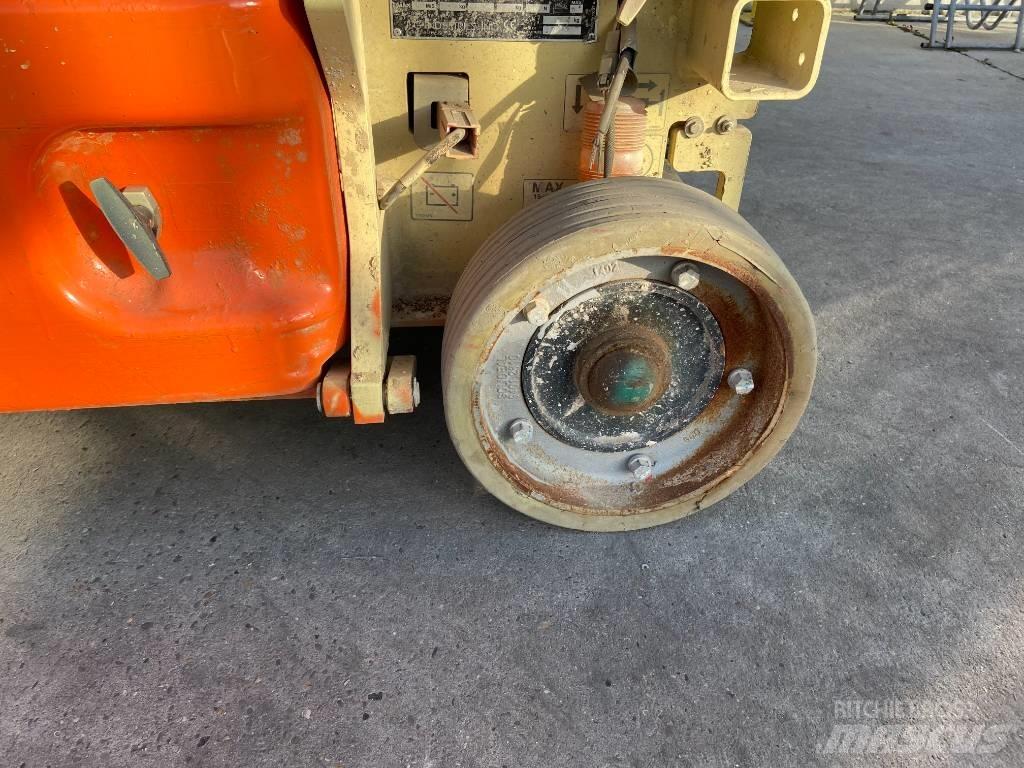 JLG 1930 ES 가위형 리프트