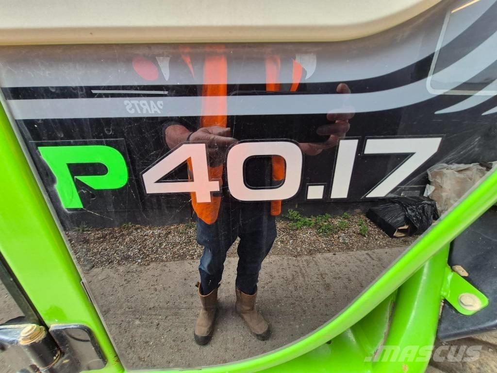 Merlo P 40.17 텔러 핸들러