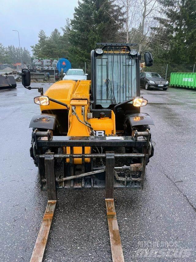 JCB 525-60T5 텔러 핸들러