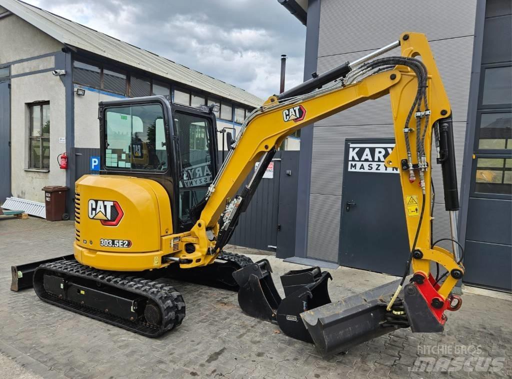 CAT 303.5 E 소형 굴삭기 7톤 미만