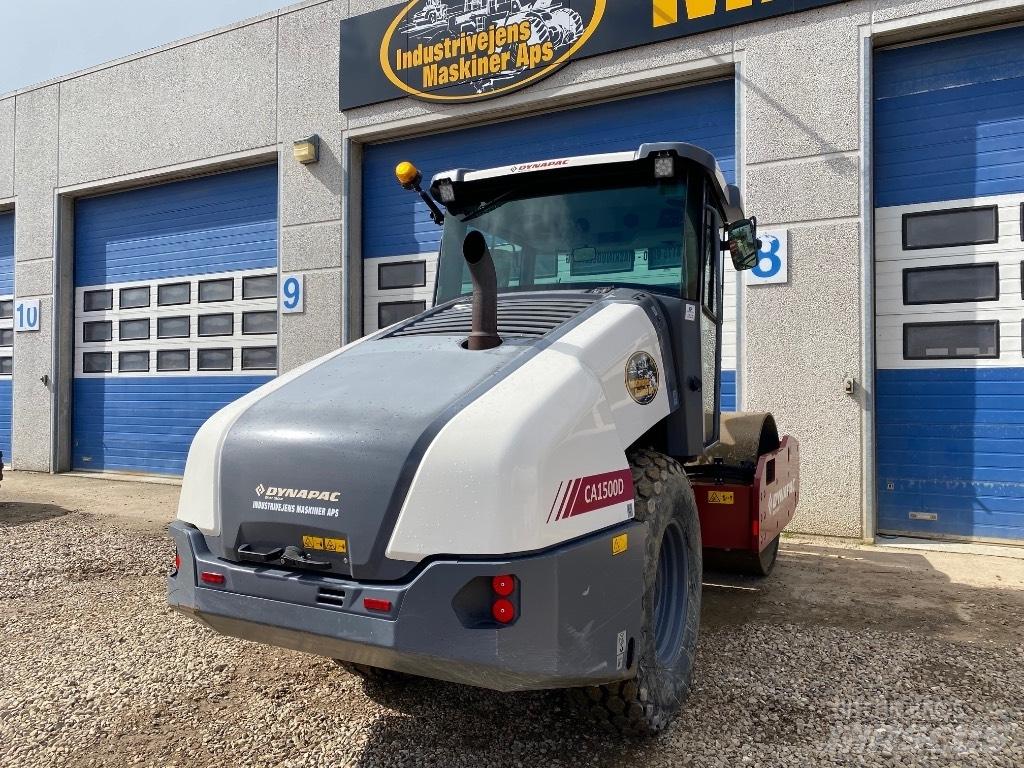 Dynapac CA 1500 D 싱글 드럼 롤러