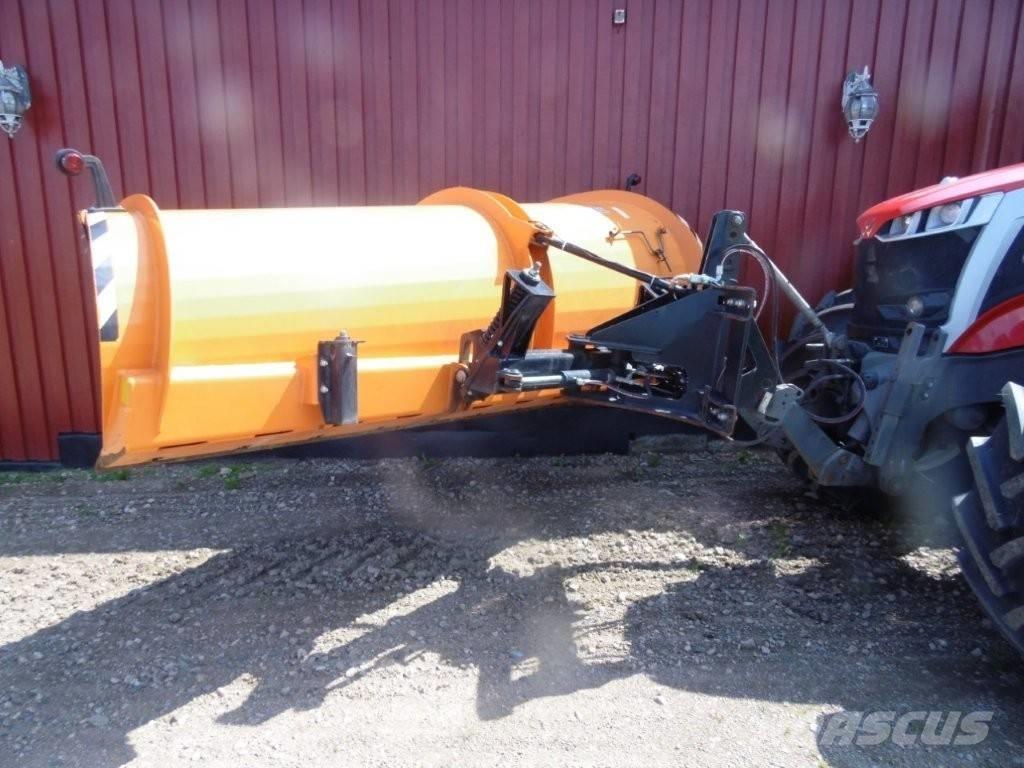 Massey Ferguson 7 S 트랙터