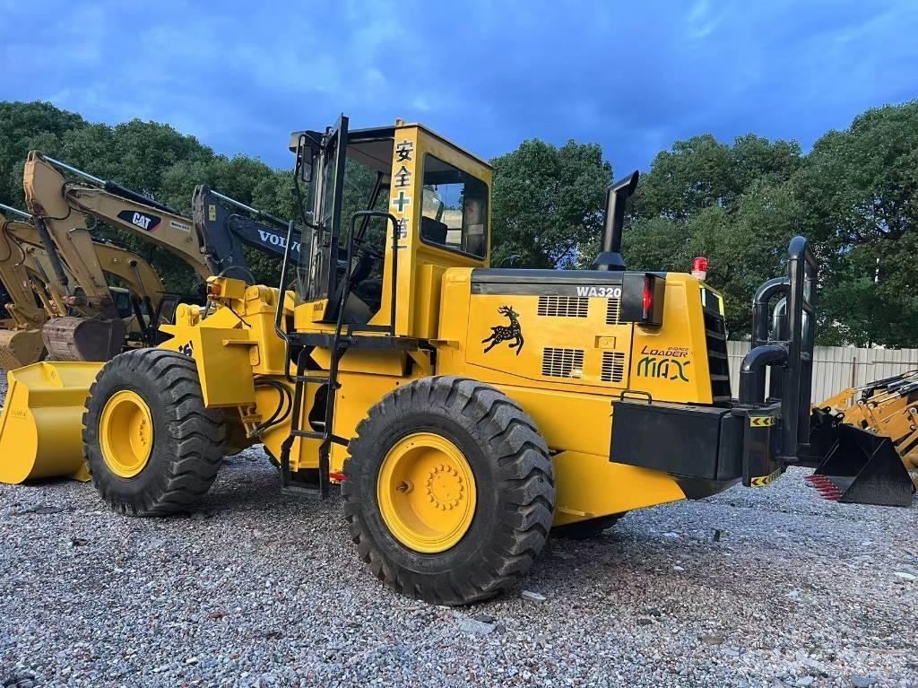 Komatsu WA320-3  휠로우더