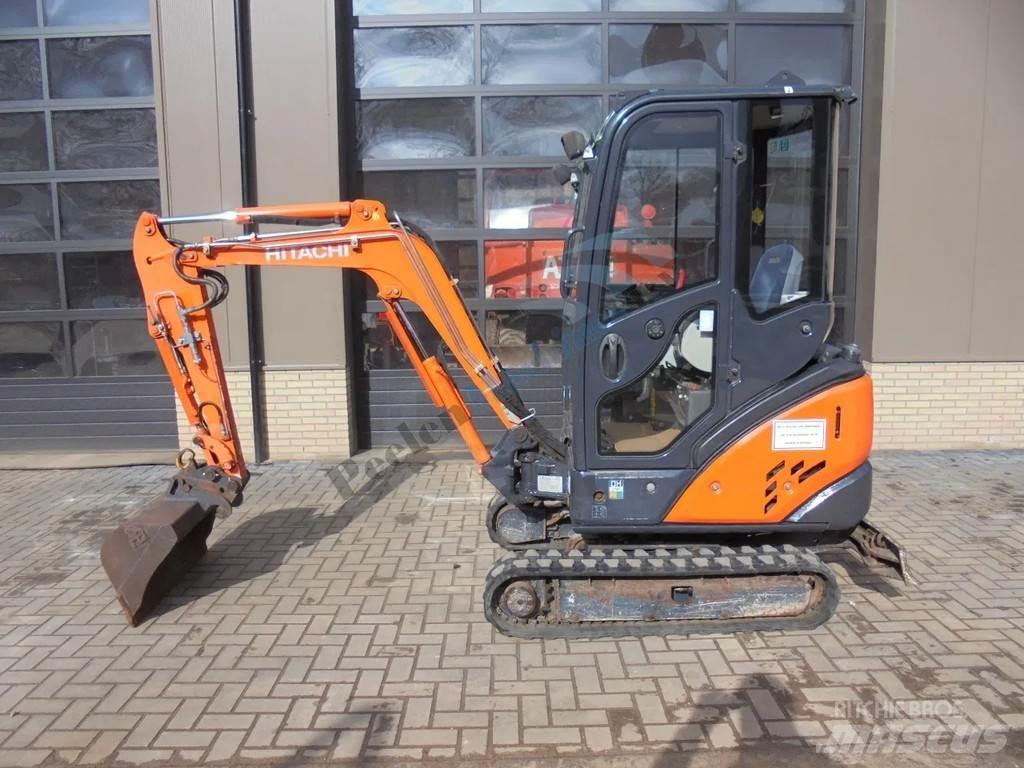 Hitachi Zaxis 18-3 소형 굴삭기 7톤 미만