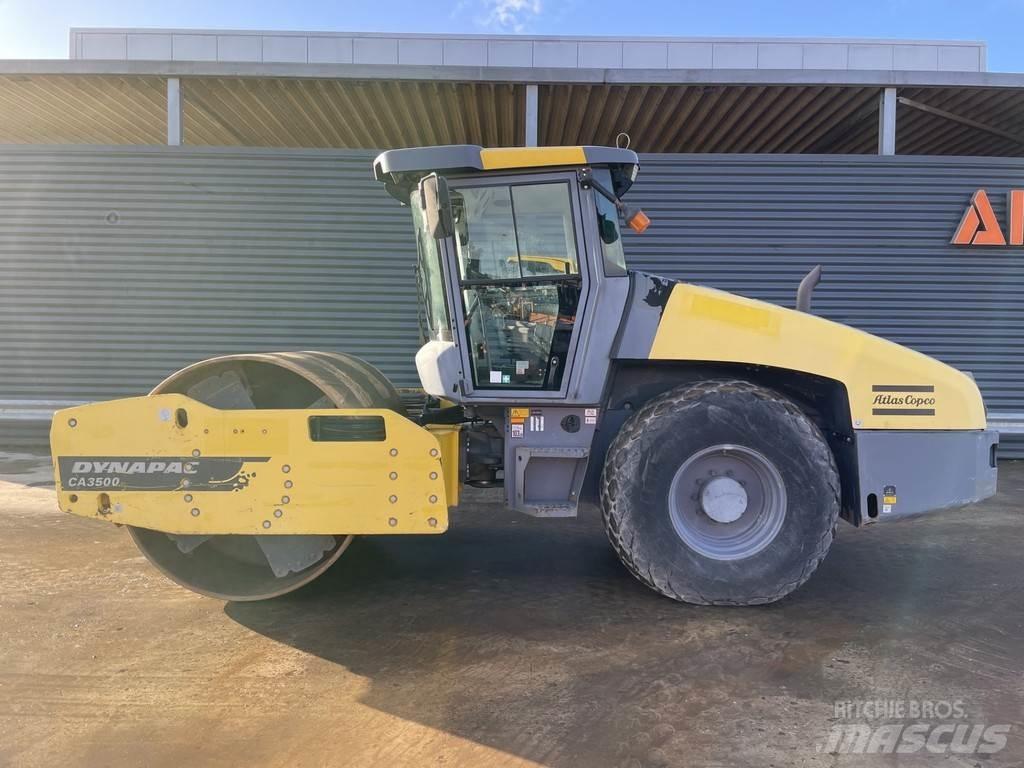 Dynapac CA3500D 싱글 드럼 롤러