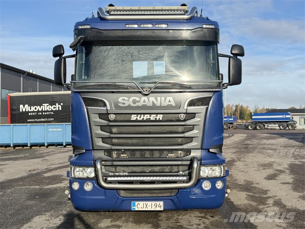 Scania R 730 8X4 훅 리프트 트럭