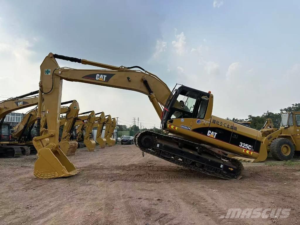 CAT 325 CL 대형 굴삭기 29톤 이상