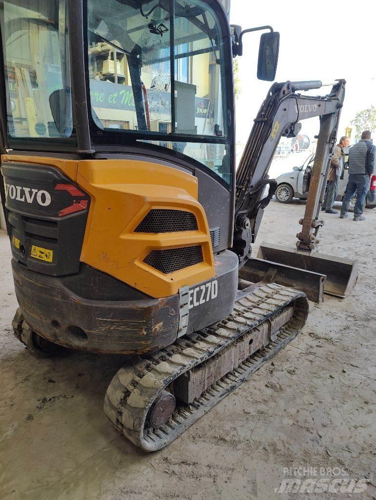 Volvo EC 27 D 소형 굴삭기 7톤 미만