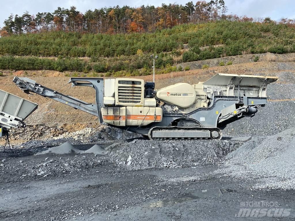 Metso LT106 이동식 분쇄기