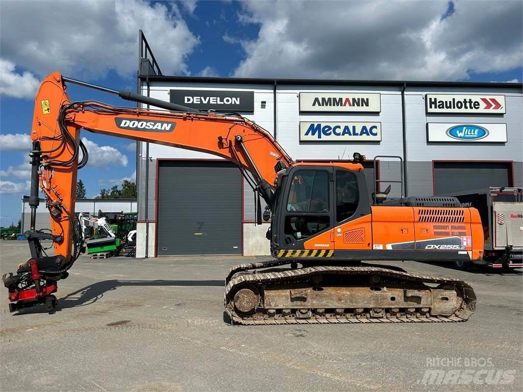 Doosan DX255LC-5 대형 굴삭기 29톤 이상