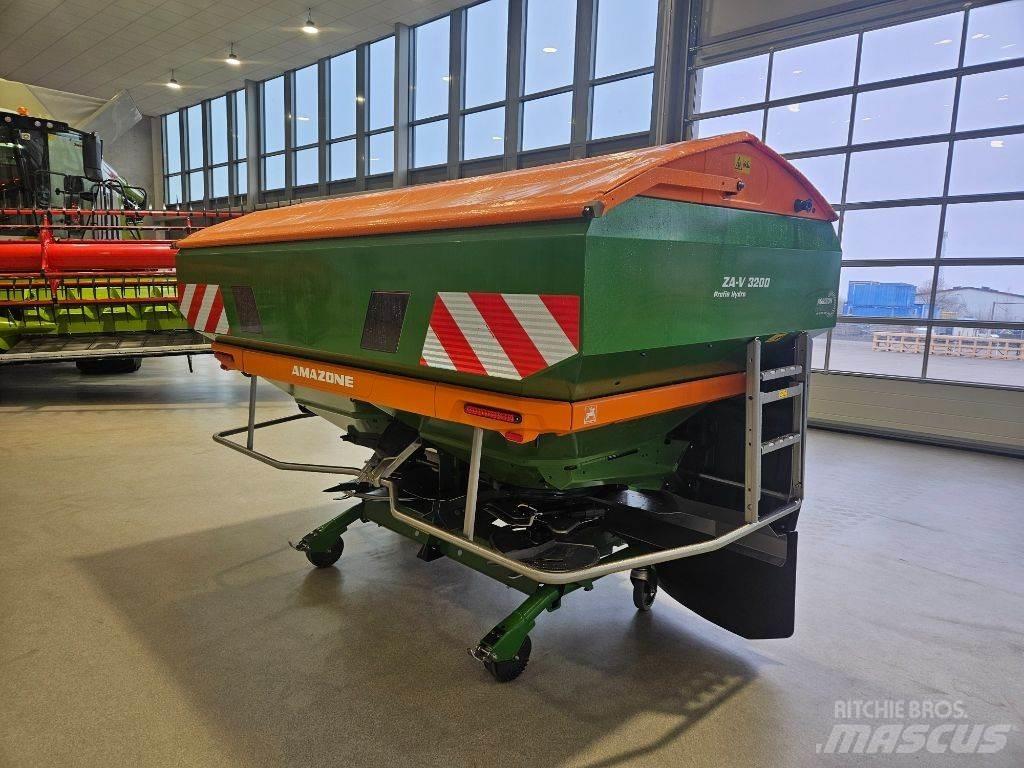 Amazone ZA-V 3200 미네랄 살포기