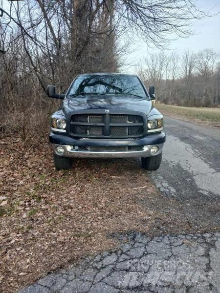 Dodge Ram 2500 기타