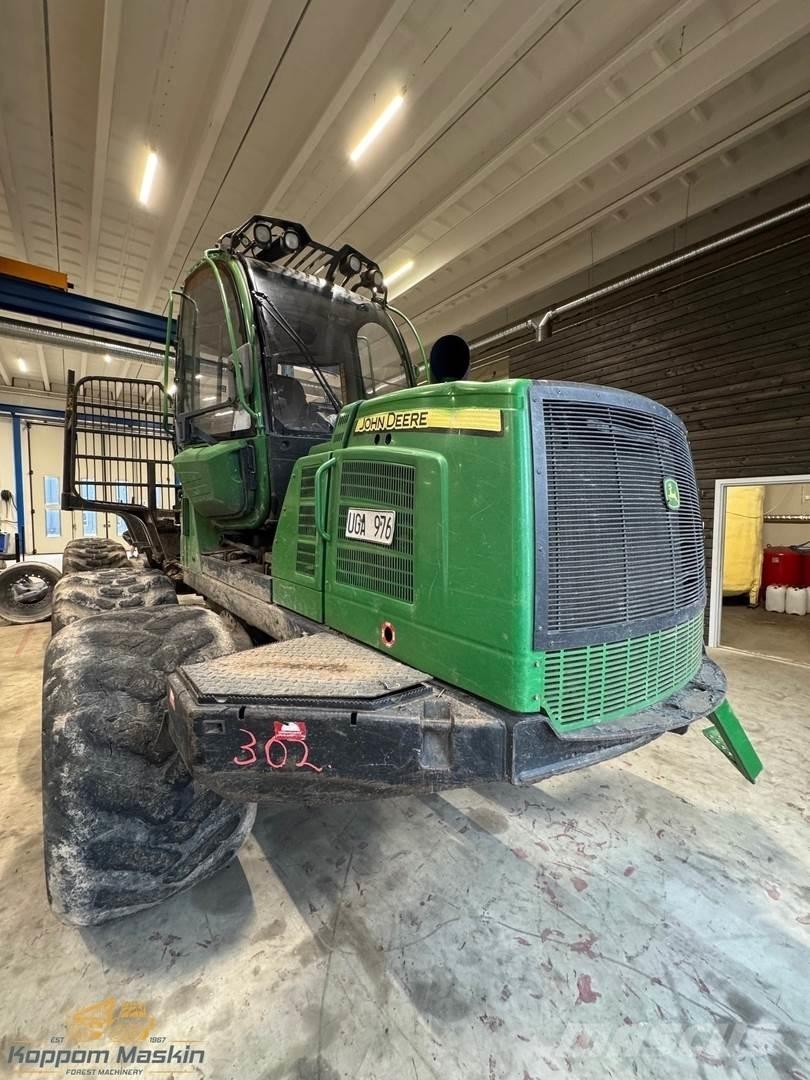 John Deere 1210E 원목 포워더