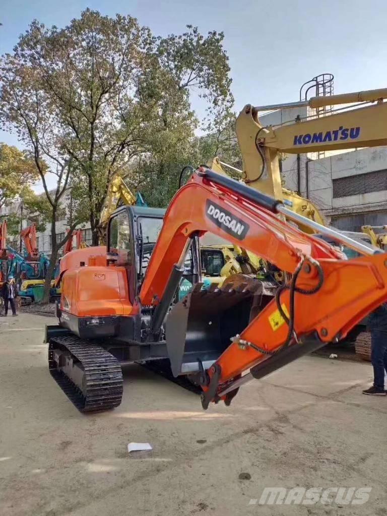 Doosan DX 60-9C 대형 굴삭기 29톤 이상