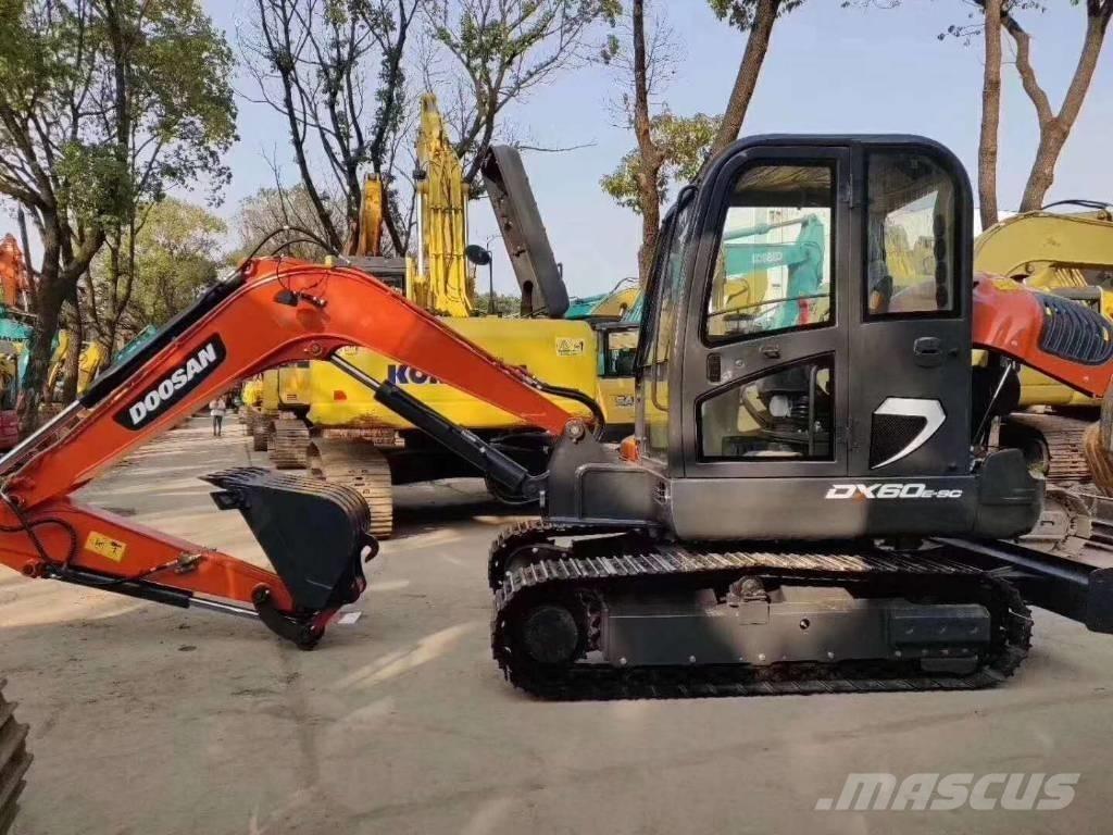 Doosan DX 60-9C 대형 굴삭기 29톤 이상