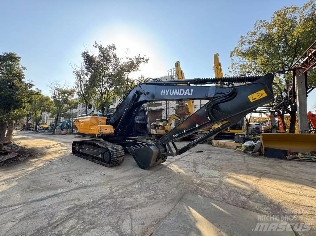 Hyundai 220lc 대형 굴삭기 29톤 이상