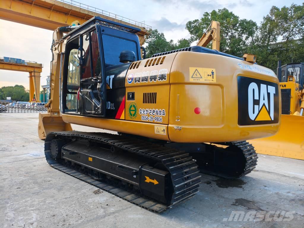 CAT 320 D2 대형 굴삭기 29톤 이상
