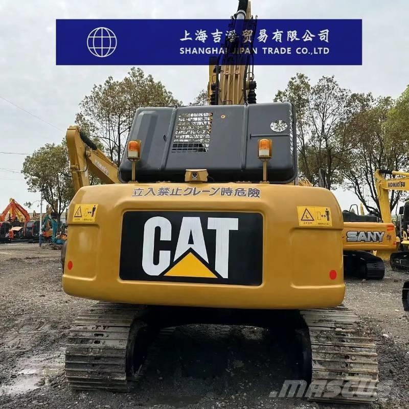 CAT 323 D 대형 굴삭기 29톤 이상