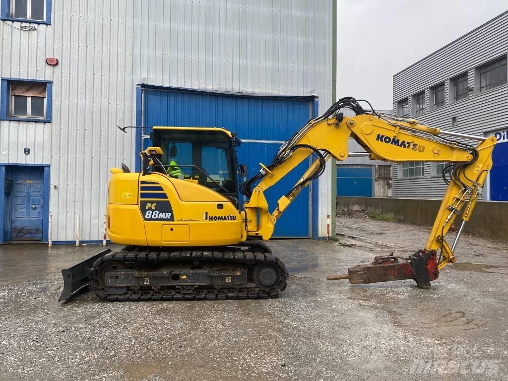 Komatsu PC 88 MR-10 중형굴삭기 7톤-28톤
