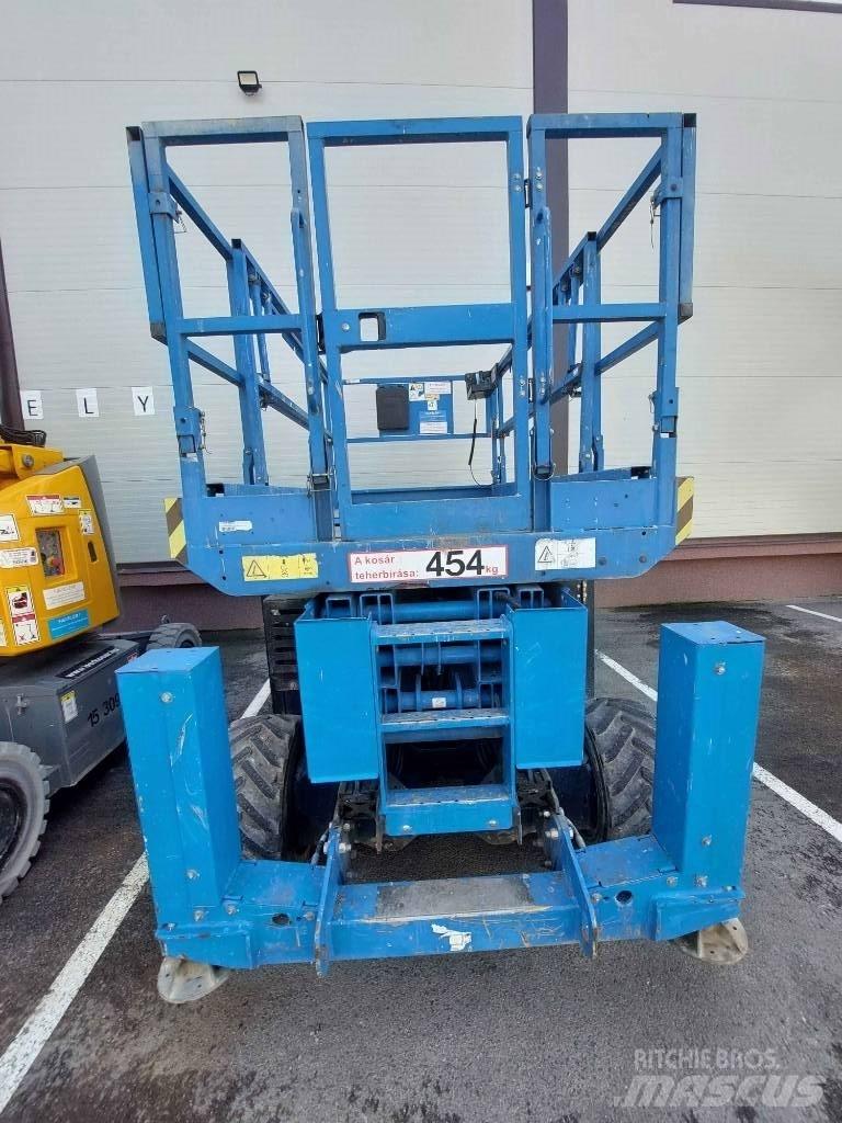 Genie GS 3369 RT 가위형 리프트