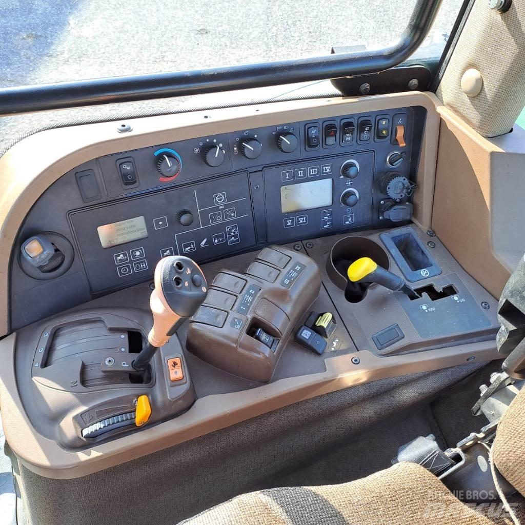 John Deere 7830 트랙터