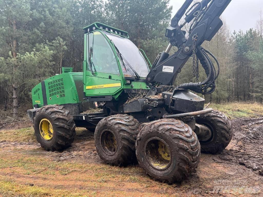 John Deere 1070 D 원목 하베스터