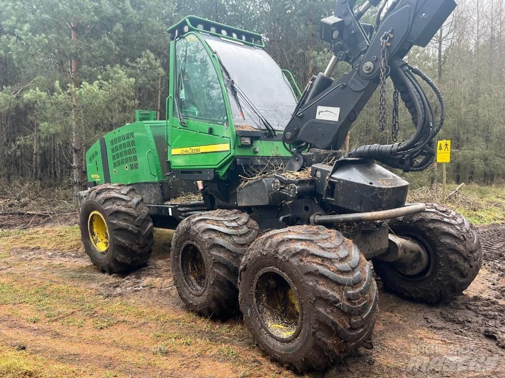 John Deere 1070 D 원목 하베스터