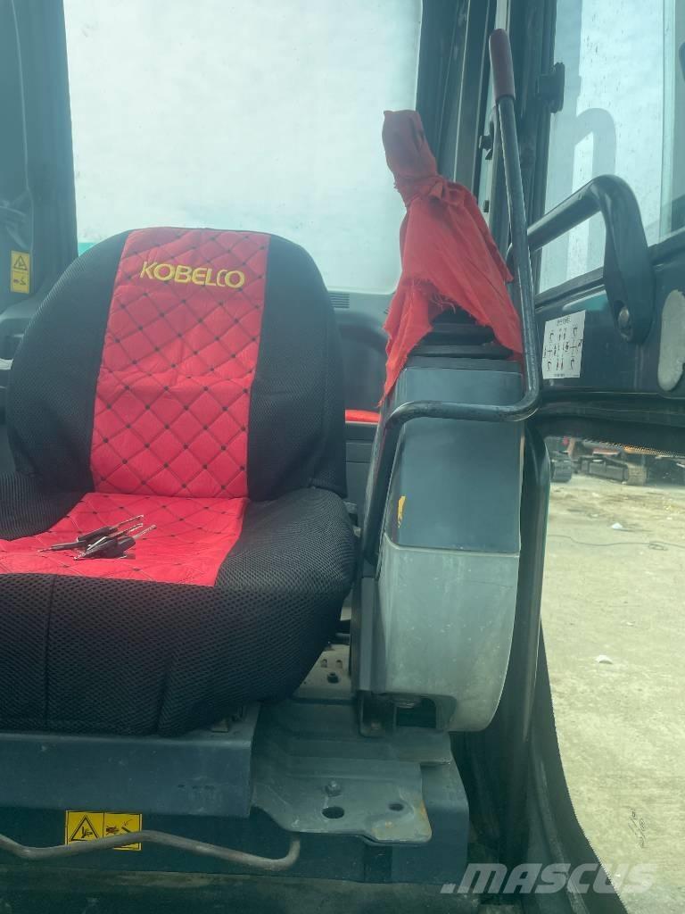 Kobelco SK 75 중형굴삭기 7톤-28톤