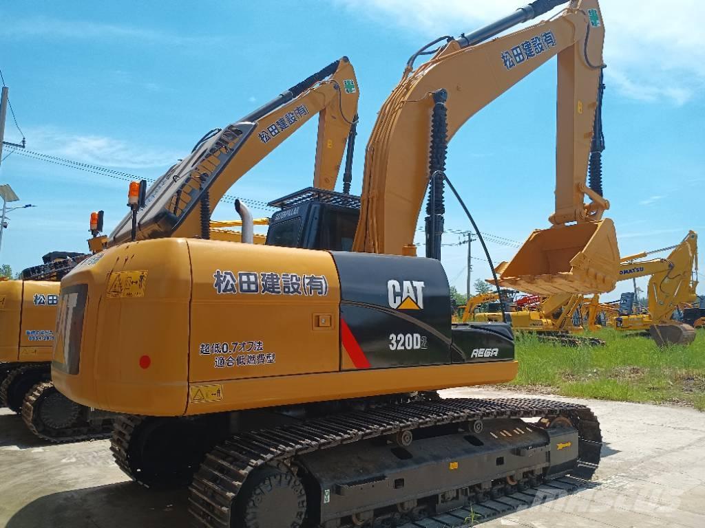 CAT 320D2L 대형 굴삭기 29톤 이상