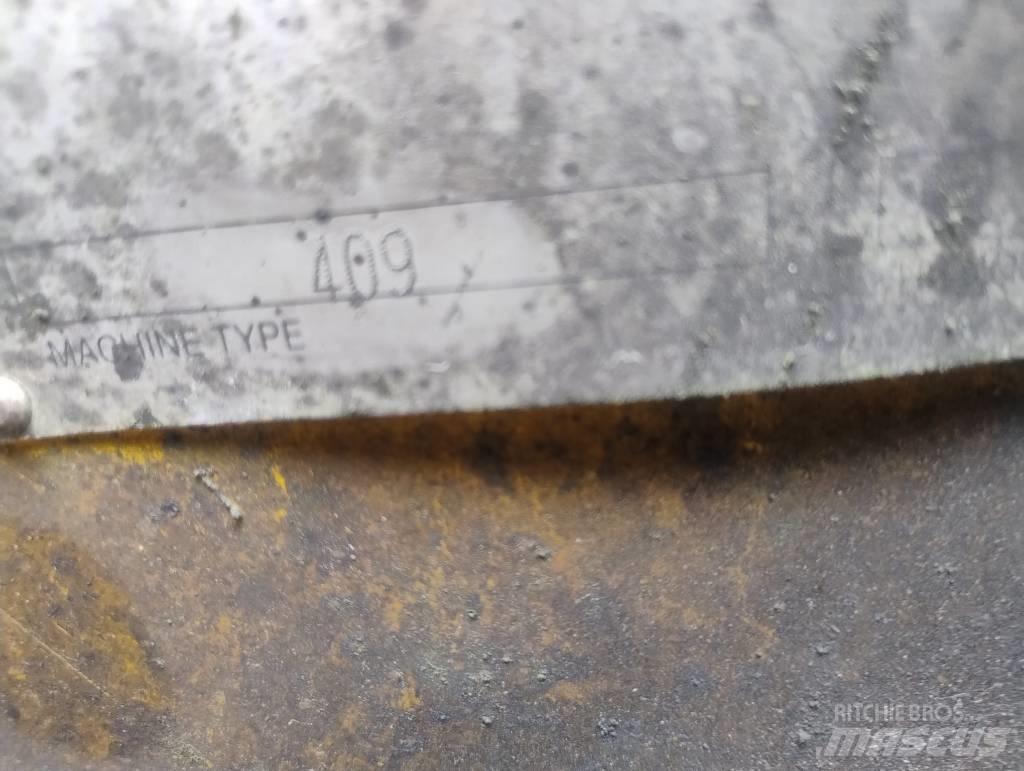JCB 409 2006r.Parts,  휠로우더