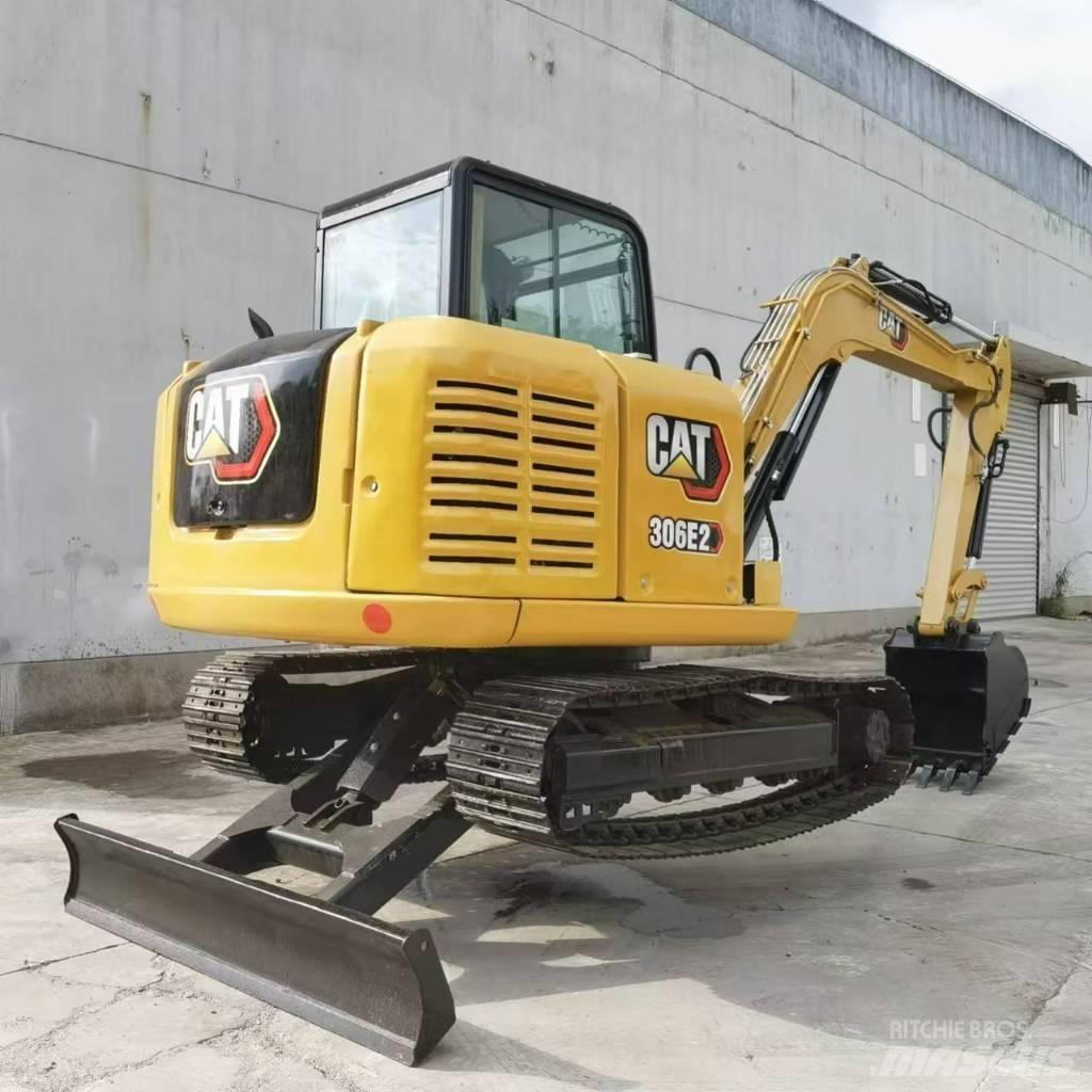 CAT 306E2 소형 굴삭기 7톤 미만