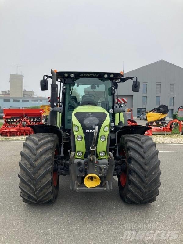 CLAAS Arion 630 트랙터
