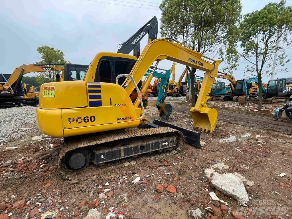 Komatsu PC 60 소형 굴삭기 7톤 미만