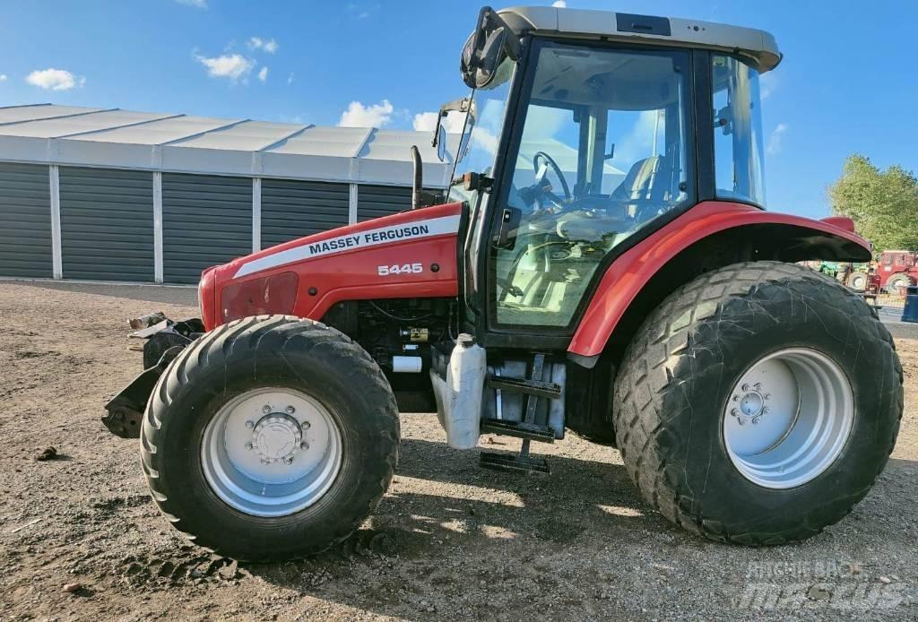 Massey Ferguson 5445 트랙터