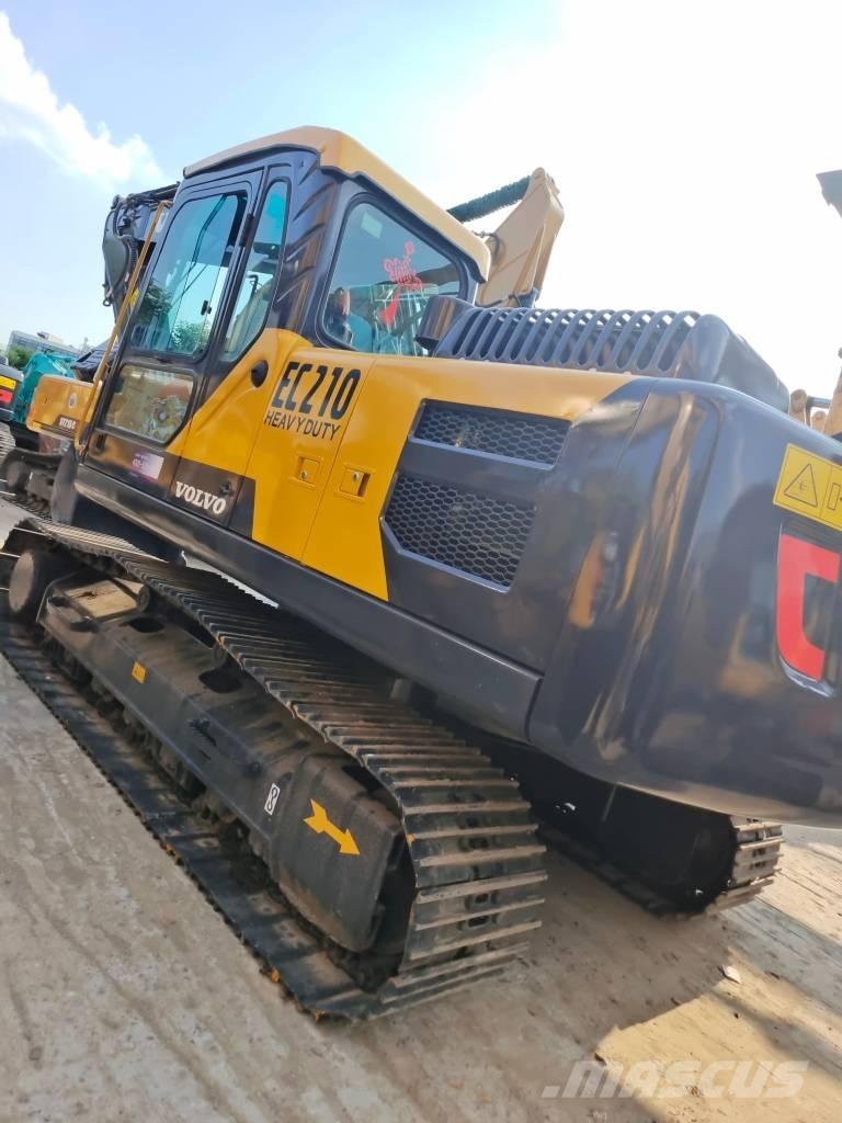 Volvo EC 210 D 대형 굴삭기 29톤 이상