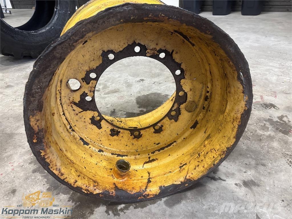 Rottne H20 24x30,5 타이어, 휠 및 림