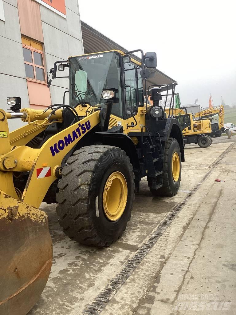 Komatsu WA380-8E0  휠로우더