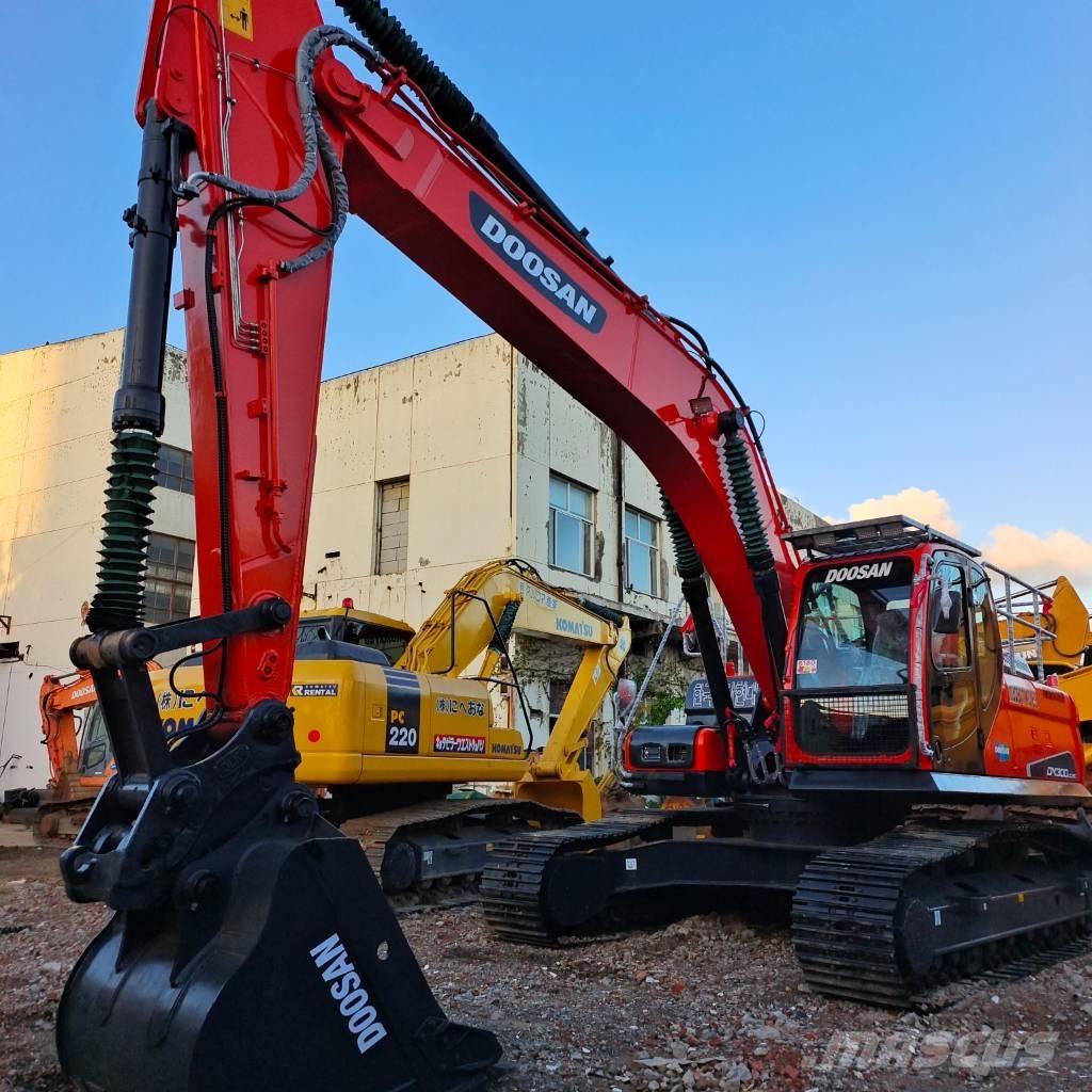 Doosan DX 300 LCA 대형 굴삭기 29톤 이상