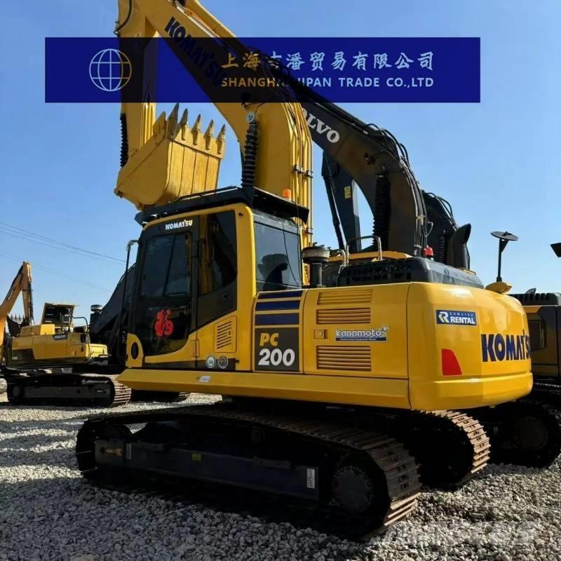 Komatsu PC 200 대형 굴삭기 29톤 이상
