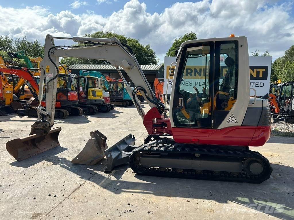 Takeuchi TB 250 소형 굴삭기 7톤 미만
