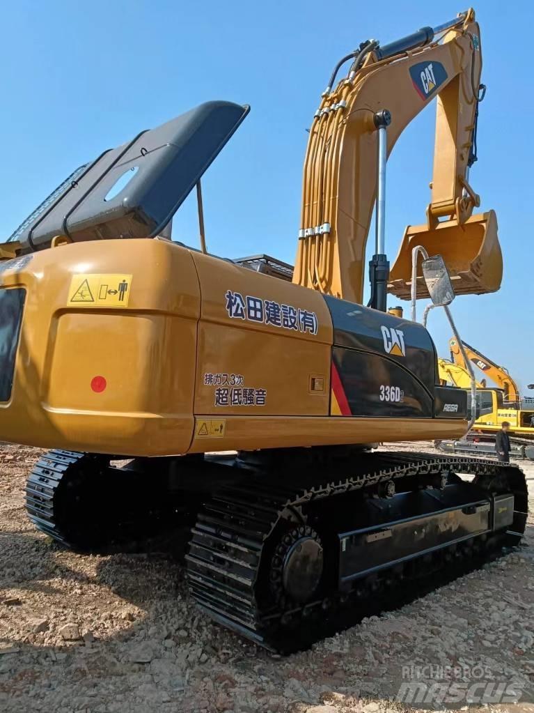 CAT 336 D2 중형굴삭기 7톤-28톤